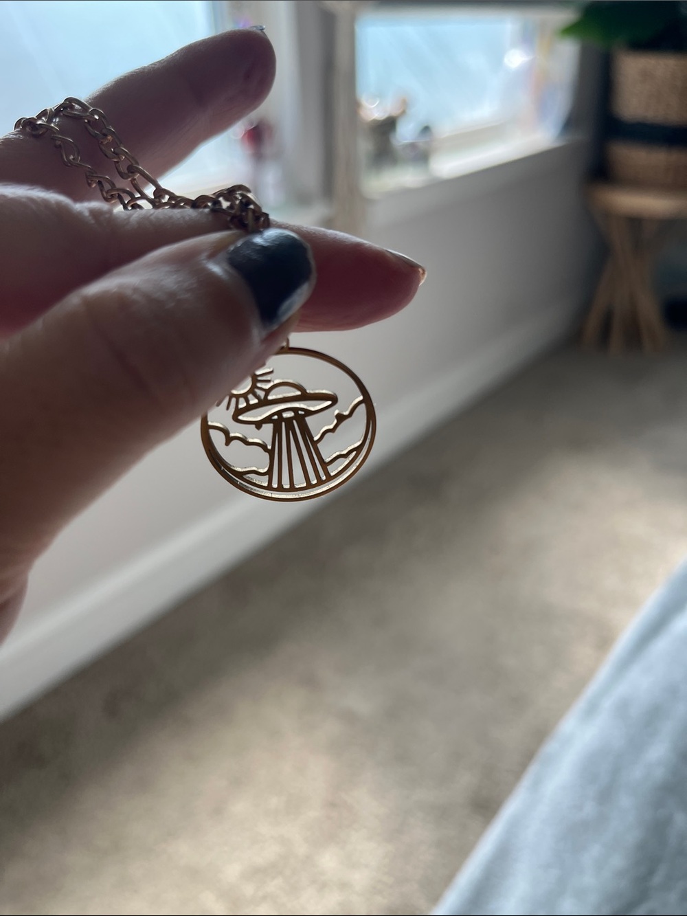Made by me Metal UFO Pendant bracelet or keychain in Bronze